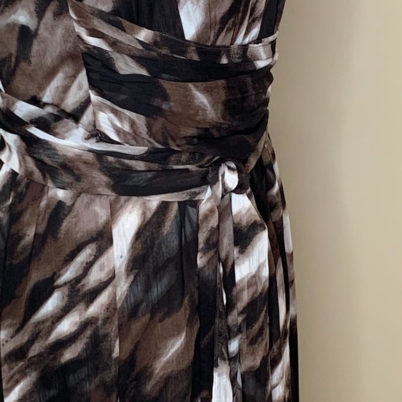 BCBG Strapless Brown, Black, And white Dress NWOT - Picture 4 of 6